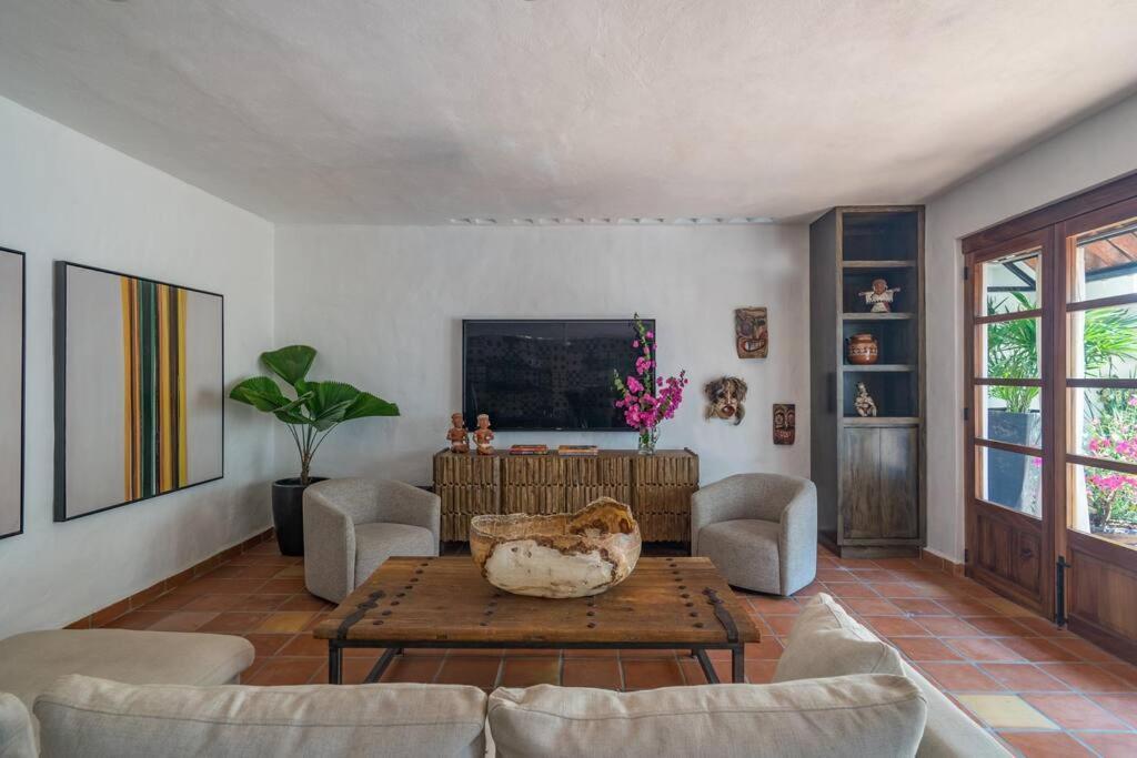 Casa Da Lusso Mexican Style Hacienda بويرتو فالارتا المظهر الخارجي الصورة