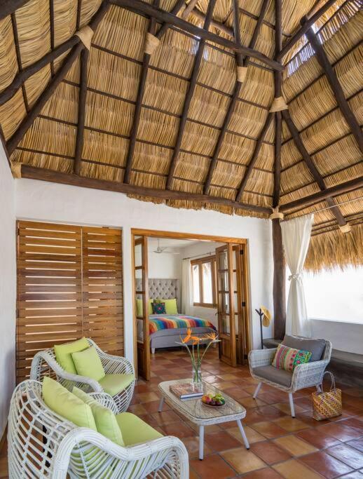 Casa Da Lusso Mexican Style Hacienda بويرتو فالارتا المظهر الخارجي الصورة